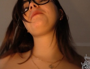 062519_vanessa_klein_giving_a_hot_lapdance_striptease_then_dirty_directors_cut_fucking_her_with_a_dildo_unitl_she_cums