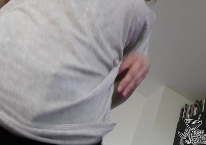 062823_lucky_cameraman_gets_a_lap_dance_and_dildo_show_plus_pov_dvp_double_pussy_dildo_penetration