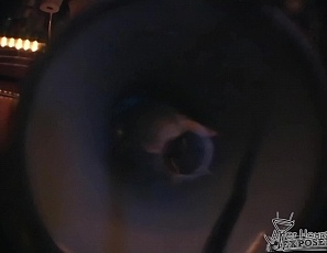 100612_music_festival_debauchery_on_tour_bus_girls_naked_and_sucking_dick